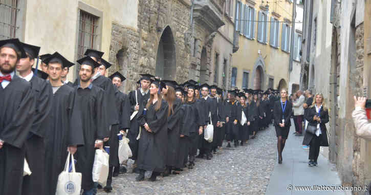 Italia ultima in Europa per numero di neolaureati con un’occupazione. Appena il 65% contro il 92% della Germania