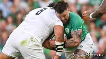 Ireland 29-10 England: Billy Vunipola sent off as Irish score five tries