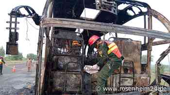18 Tote nach Busbrand in Pakistan