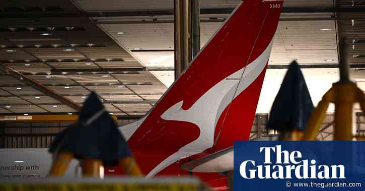 Qantas accused of misleading conduct over advertising flight own sales staff could not find