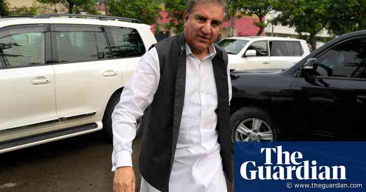 Pakistani opposition leader Shah Mahmood Qureshi detained