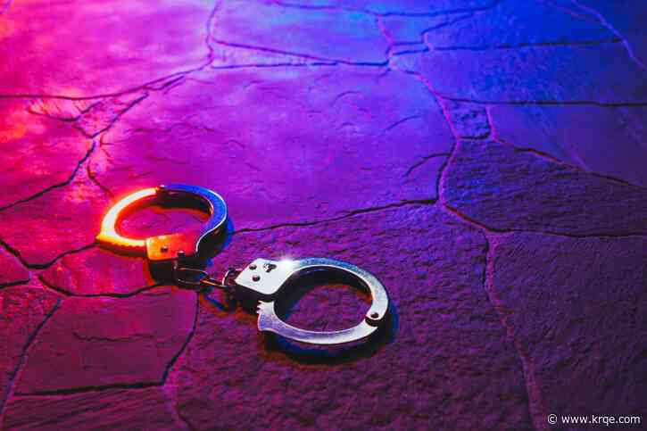 Albuquerque man charged after Walgreens robbery