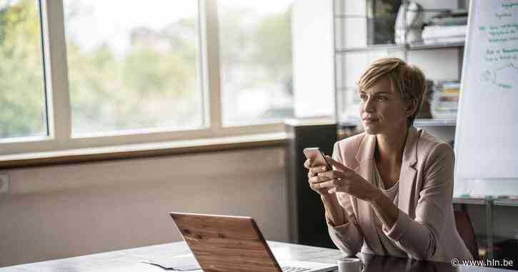 Meer werknemers via Vlaams Opleidingsverlof terug naar de schoolbanken