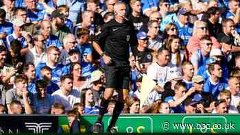 Portsmouth 0-0 Cheltenham Town - Fan runs the line as two assistant referees injured at Fratton Park