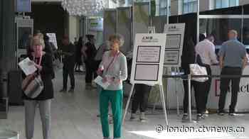 'We have to get our local governments out of the way so that builders can build' Pierre Poilievre continues to send a strong warning to municipalities