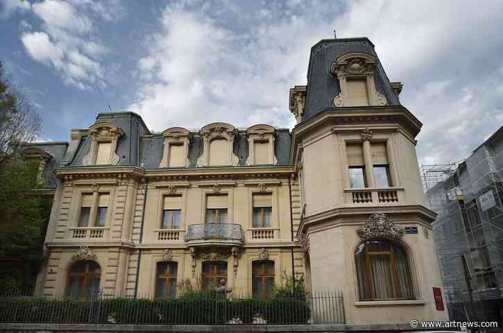 Convictions in $2.5 M. Ming Dynasty Vase Heist Case, Artist Hideo Sakata Dies at 87, and More: Morning Links for August 21, 2023