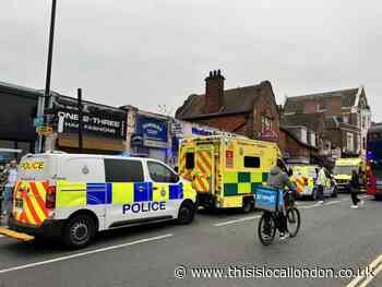 Man dies on platform at West Hampstead Jubilee line station