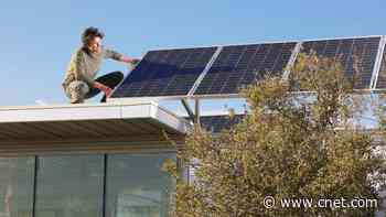 Bifacial Solar Panels: How You Catch Sunlight From Different Directions     - CNET
