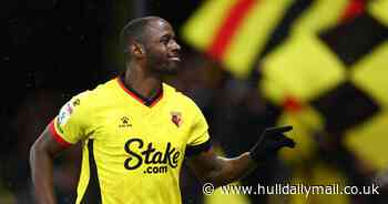 Aston Villa striker Keinan Davis in Hull City talks amid stunning joint £6m Jaden Philogene deal