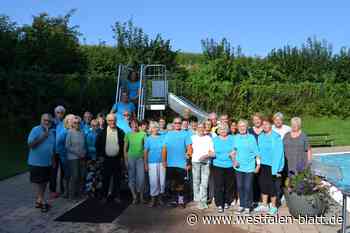 Vlotho: Saisonabschluss mit Sektfrühstück im Freibad