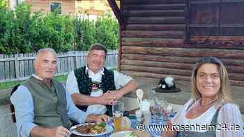 Musikalischer Biergartenwahlkampf der Freien Wähler in Nußdorf