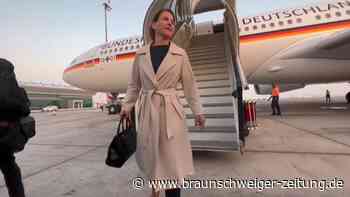 Nutzung von Linienflügen bei Dienstreisen? Baerbock zeigt sich zurückhaltend