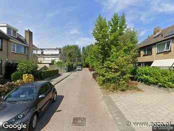 Ambulance met grote spoed naar de Burgemeester Bentinckstraat in Abcoude