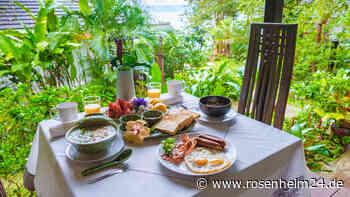Wie stark verkürzt sich die Haltbarkeit, wenn Wurst und Käse bei Hitze draußen auf dem Tisch liegen?