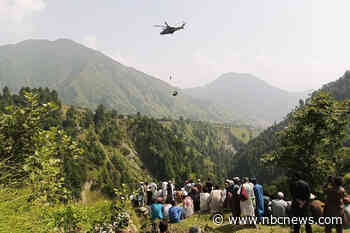 7 students, teacher trapped in cable car 900 feet above ravine in Pakistan have been rescued