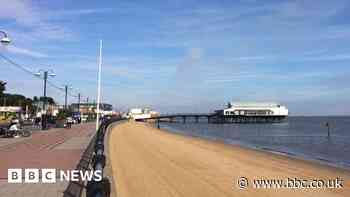Cleethorpes arrest after man spotted with suspected gun on seafront