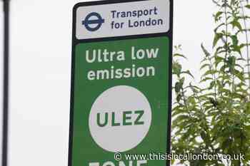 What are the operating hours for the ULEZ in London?