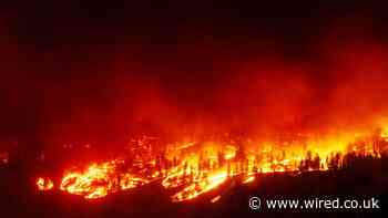 The Impossible Fight to Stop Canada’s Wildfires