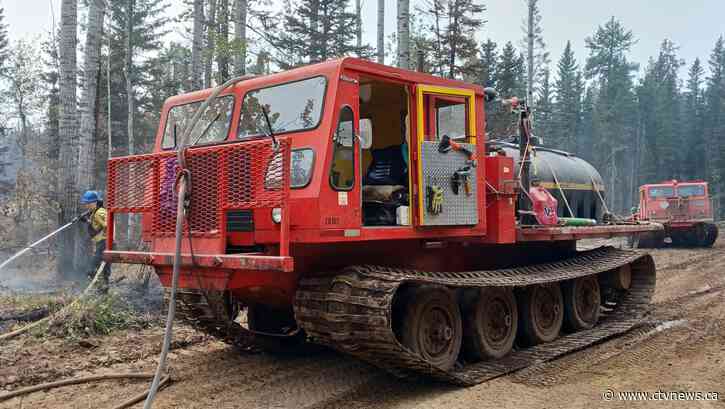 Fire near Fort Smith breaches a major line of defence, update says