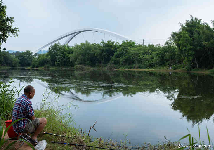 Gespreizte Bögen
 - Brücke von Zaha Hadid Architects in Chengdu