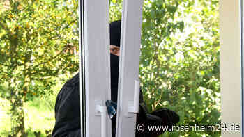 Neue Einbrecher-Methoden: Vorsicht bei Blättern, Ästen und Steinen vor Ihrer Haustür  