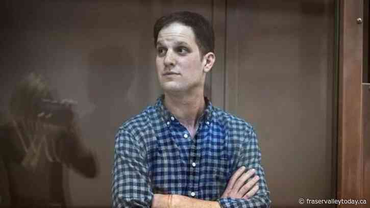 Jailed WSJ reporter Evan Gershkovich arrives at a hearing on extending his detention