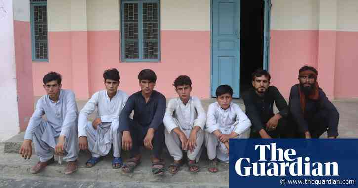 ‘I thought I was dead’: Pakistan cable car survivors describe 16-hour ordeal