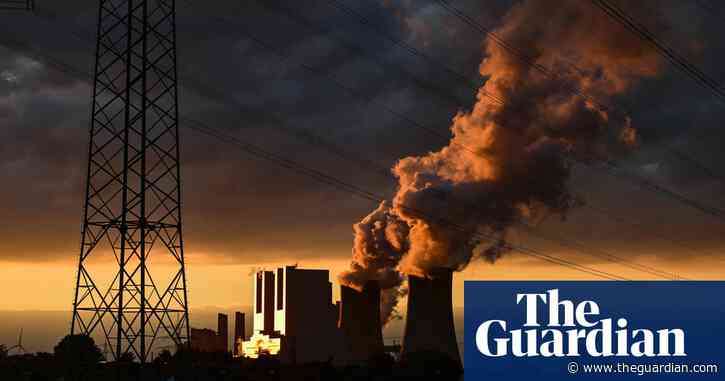 UK academics urge Royal Society to condemn fossil fuel industry