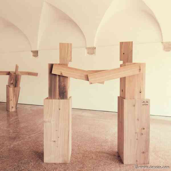 Álvaro Siza creates wooden figures for Holy See pavilion at Venice Architecture Biennale