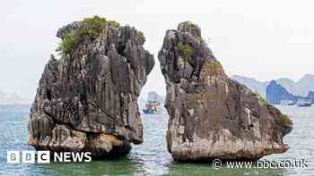 Vietnam's iconic 'kissing rocks' at risk of collapse