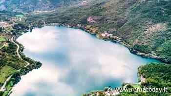 Turista romano muore mentre fa il bagno nel lago