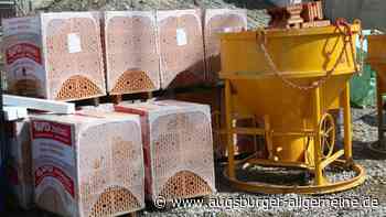 Unbekannte klauen Material von Baustelle