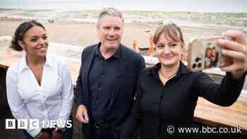 Keir Starmer says Labour is working on a fairer student fees system