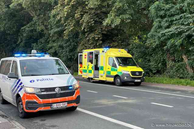 Meisje (12) voor ogen van vriendinnetjes aangereden en weggebracht met MUG-heli: “Gelukkig stelt ze het goed”