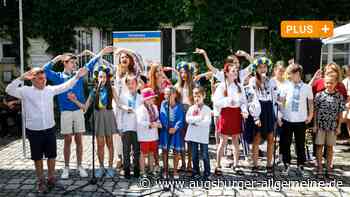 "Frischluft für die Seele": 300 junge Ukrainer besuchen in Augsburg die Samstagsschule