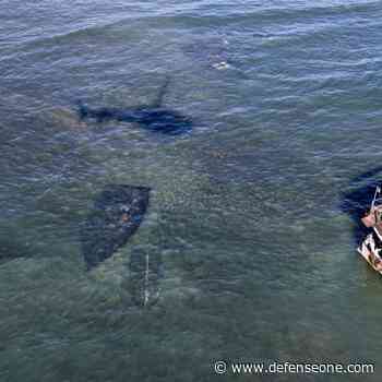 Navy divers begin search and underwater survey in Maui