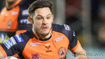 Niall Evalds: Hull KR to sign Castleford full-back from 2024 season on two-year deal