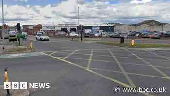 Hull e-scooter rider injured in collision with two cars