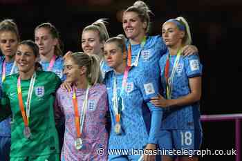 Letter:  'Mediocre' Lionesses should stick to rounders