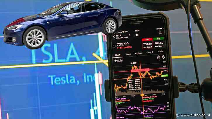 Elon Musk moet beleggers betalen na domme fout