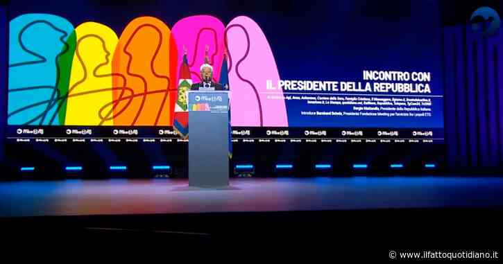 Mattarella: “Non ci stancheremo di lavorare per fermare la guerra. Va costruita una pace giusta”
