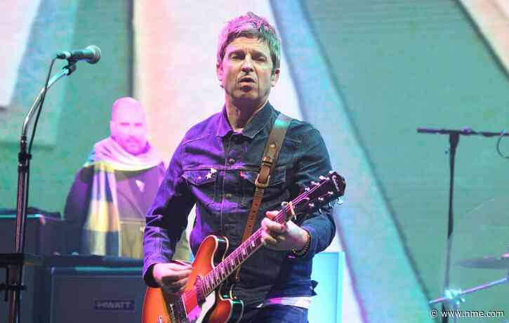 Noel Gallagher explains the “crucial” positioning of his guitar