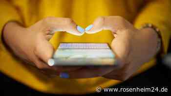 Neues Urteil des Arbeitsgerichts: Beleidigungen in Chats können Arbeitnehmer den Job kosten