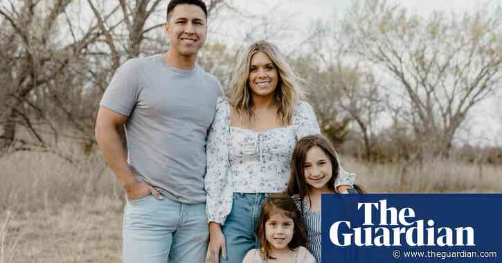 Woman who had child after womb transplant calls for wider availability