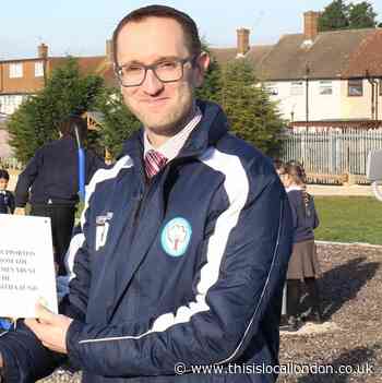 Ex Harold Hill head who helped pupils cheat has ban quashed