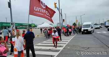 Metro grocery seeks injunction against striking workers preventing deliveries to stores