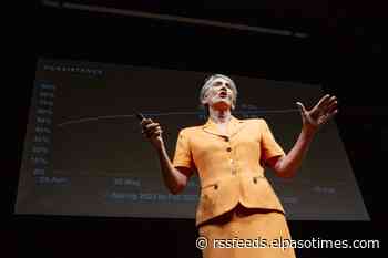 UTEP President Wilson kicks off the new academic year with awards, goals, remarks