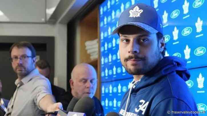 Matthews says focus solely on hockey, winning after signing extension