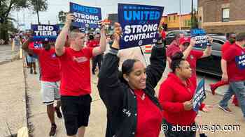 Auto workers vote to authorize a strike if no deal reached with Big 3 US automakers
