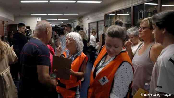 More evacuation orders rescinded in B.C. fires as warm, dry weather returns